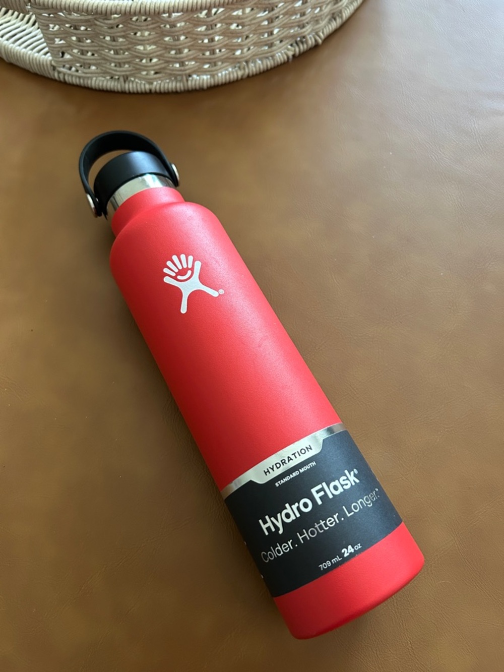 NWT 24oz Hydro Flask in Red
